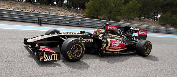 TopGear.com.ph Philippine Car News - Marlon Stockinger completes Lotus Formula 1 car test drive