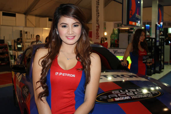 The girls of 2013 MIAS