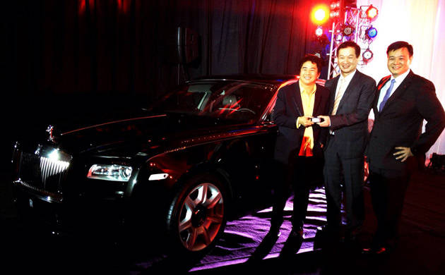 Willie Revillame is Rolls-Royce Motor Cars Manila's first customer