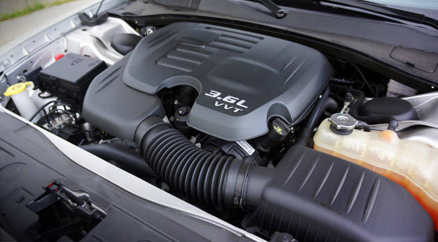 Review: Chrysler 300C V6