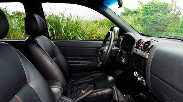 Review: Isuzu Alterra 4x2 MT Urban Cruiser X | Top Gear Philippines