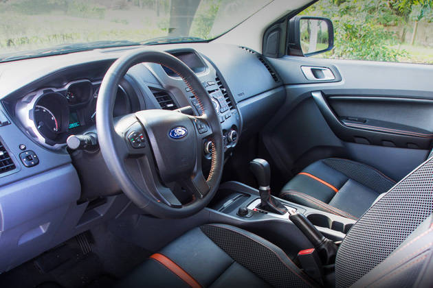 Ford Ranger Wildtrak vs. Mazda BT-50 | Top Gear Philippines