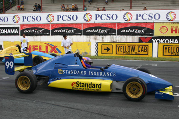 Michele Bumgarner: Formula Toyota at BRC (2004) Michele Bumgarner: Formula Toyota at BRC (2004)