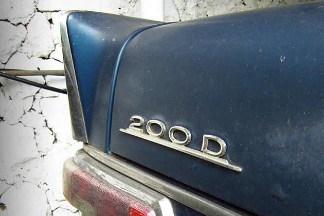 Batman Benz begins: Restoring a Mercedes-Benz 200D Fintail (Part 1)