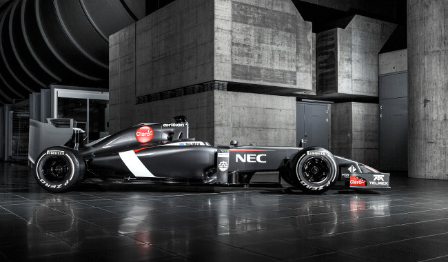 Midfield marauders: the Sauber C33 and the Toro Rosso STR9