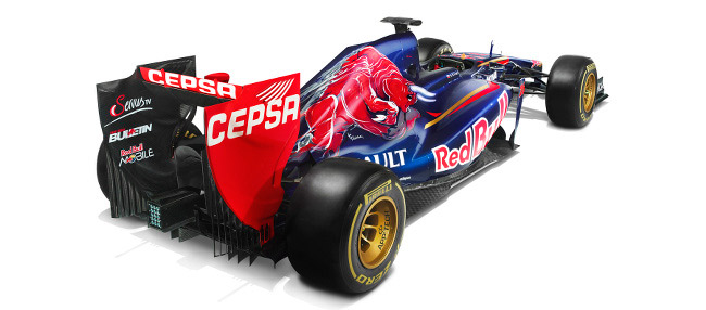 Midfield marauders: the Sauber C33 and the Toro Rosso STR9