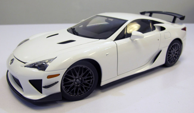 AUTOart Lexus LFA