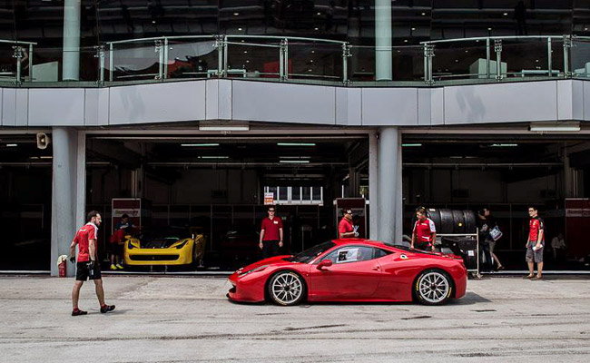 Autostrada Motore at 2014 Ferrari Challenge