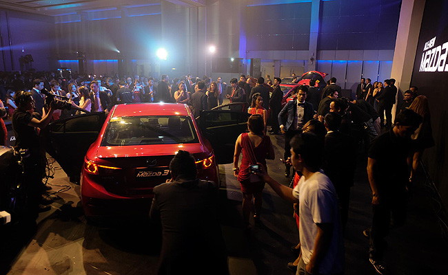 TopGear.com.ph Philippine Car News - All-new Mazda 3 sedan, hatchback units are now here
