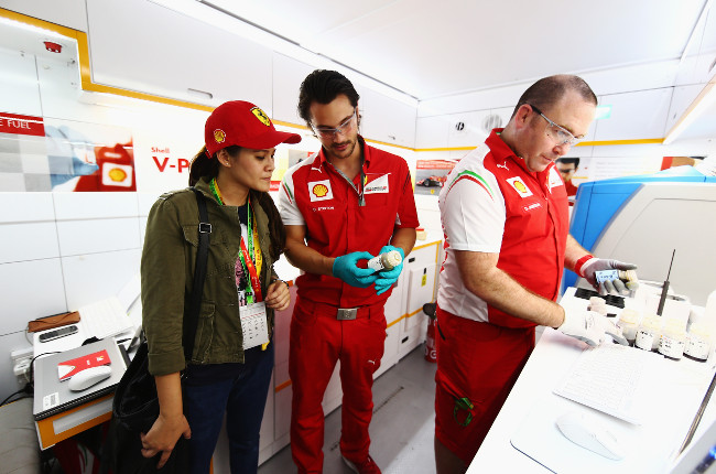 Formula 1 technology spotlight: trackside oil and fuel testing Formula 1 technology spotlight: trackside oil and fuel testing