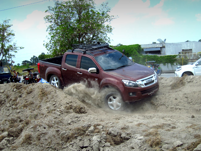 Put the Isuzu D-Max 4x4 to the test at this driving series