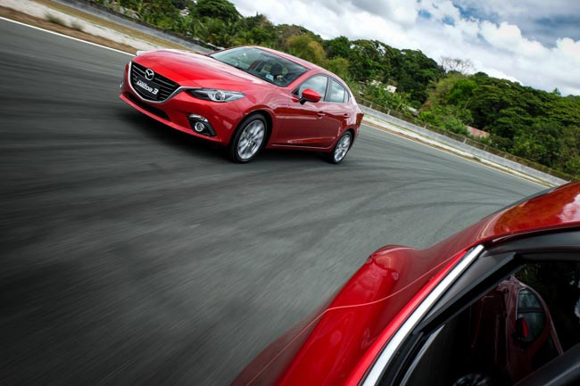 Behind the scenes of Top Gear's May 2014 cover shoot