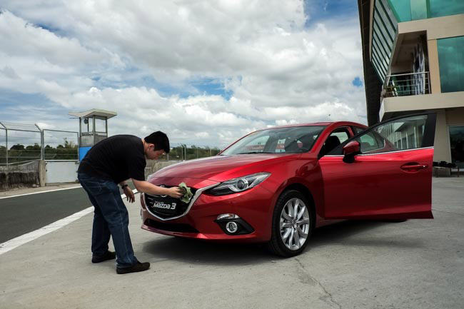 Behind the scenes of Top Gear's May 2014 cover shoot