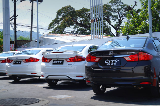 Top Gear Philippines: a review of the 2014 Honda City Top Gear Philippines: a review of the 2014 Honda City