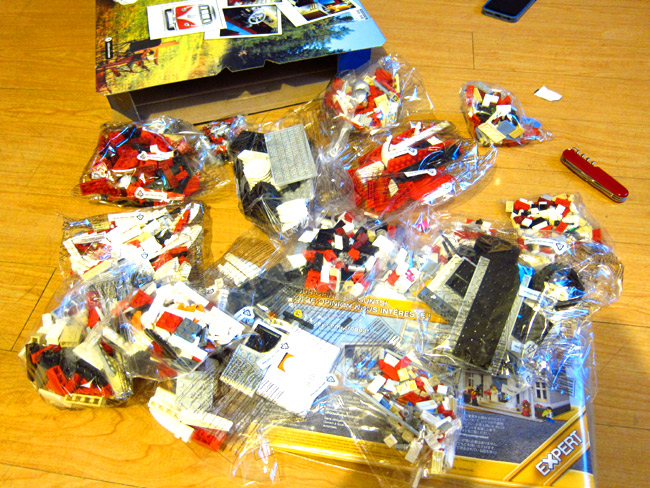 Building the Volkswagen Camper Lego Building the Volkswagen Camper Lego