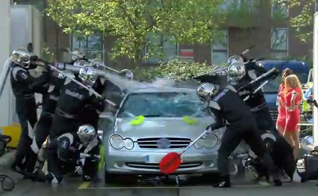 TopGear.com.ph Philippine Car News - Video: Watch Mobil 1 give regular cars an F1-style carwash