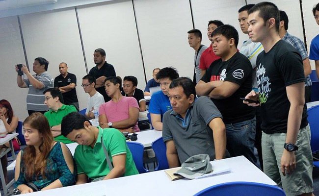 Head To Head: Can You Beat Michele Bumgarner in an All-New Mazda 3 Skyactiv?