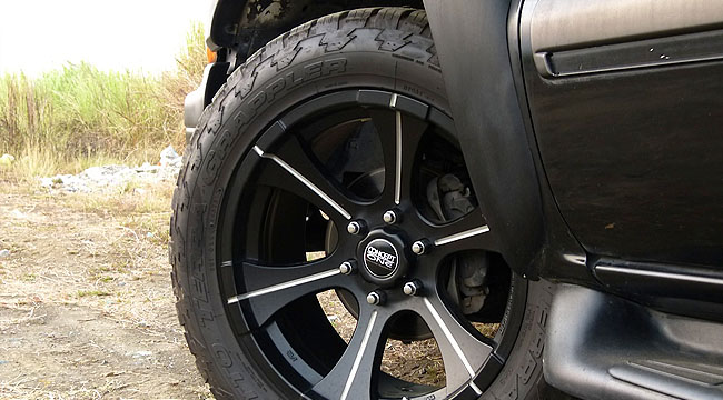 Chevrolet Suburban Concept One wheels