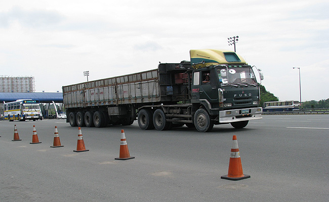 TopGear.com.ph Philippine Car News - Trucks to be banned from NLEX from July 26 to 28