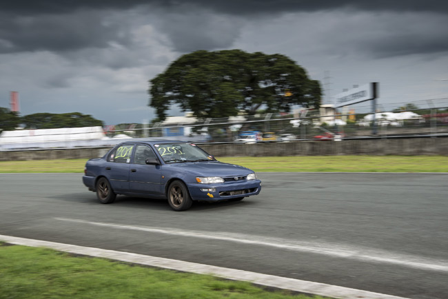 2014 Vios Cup Leg 2: The smoking tires and the car club runs