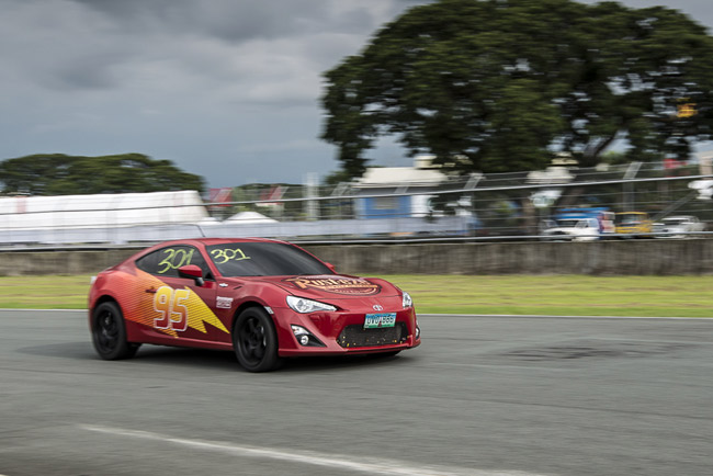 2014 Vios Cup Leg 2: The smoking tires and the car club runs