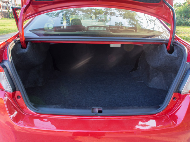 Subaru WRX 2.0 MT review in the Philippines