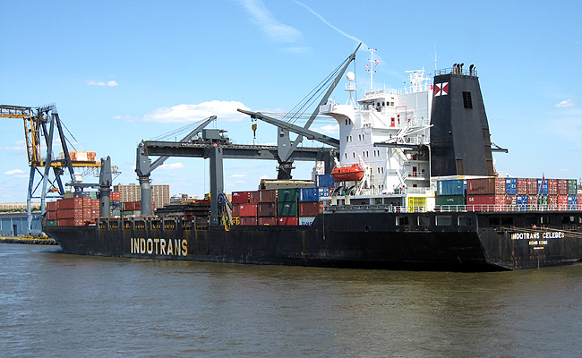 TopGear.com.ph Philippine Car News - Solon calls for probe on luxury vehicle smuggling through Mindanao