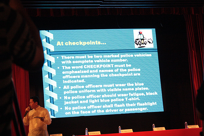 Driving safety tip: Should you pull over at that checkpoint?