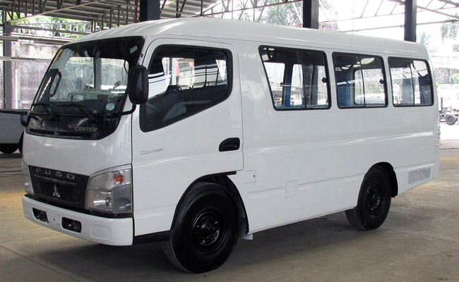 Fuso Canter Tourista