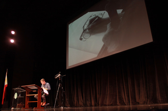 Simon Loasby in Benilde Simon Loasby in Benilde