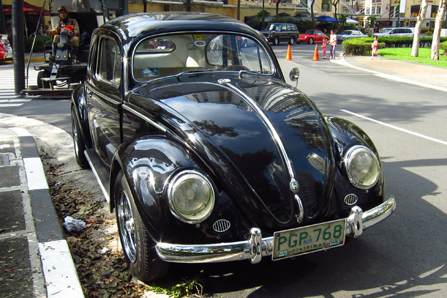 DENR wants to ban old cars DENR wants to ban old cars