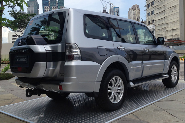 Mitsubishi Pajero 2015 Mitsubishi Pajero 2015