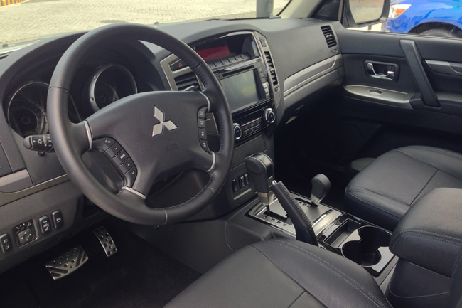 Mitsubishi Pajero 2015 Mitsubishi Pajero 2015