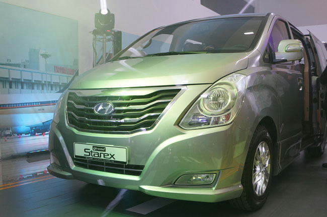 Hyundai Grand Starex Gold