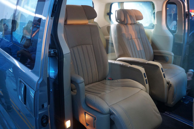 Hyundai Grand Starex Gold