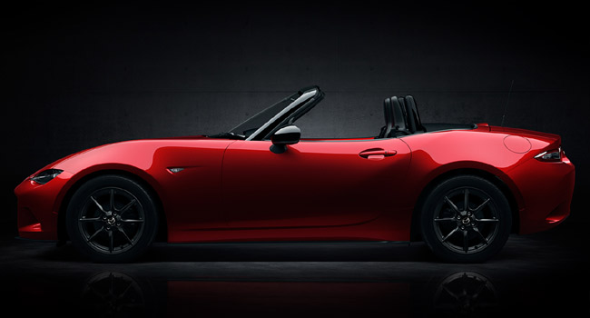 We render how a Mazda MX-5 Coupe would look like