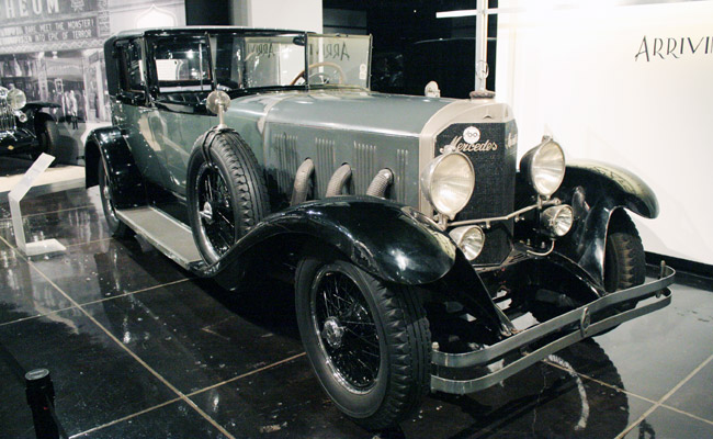 Petersen Automotive Museum