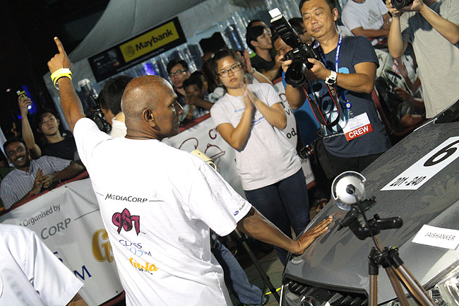 2014 Subaru Palm Challenge: Will you stay awake for 82 hours to win a car? This man did