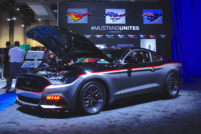 The awardees at the 2014 SEMA Show