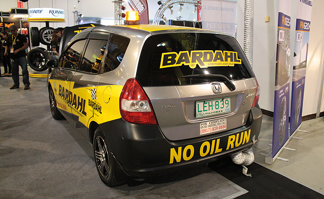 TopGear.com.ph Philippine Car News - See a car engine run without motor oil at the 2014 Manila Auto Salon