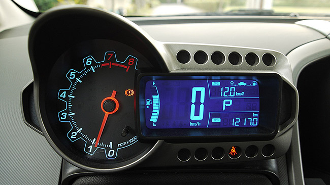 Chevrolet Sonic LTZ 1.4 AT review in the Philippines