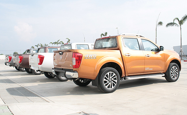 Is Nissan making a Navara-based rival for the Ford Everest? TopGear.com.ph Philippine Car News - Is Nissan making a Navara-based rival for the Ford Everest?