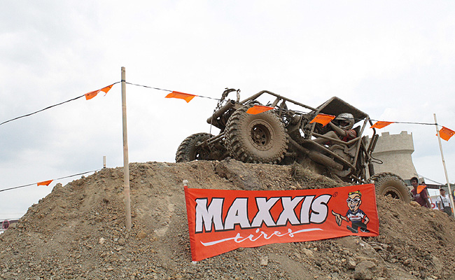 TopGear.com.ph Philippine Car News - Edison Dungca is 2014 Maxxis 4x4 Cup Driver of the Year