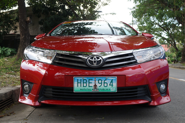 Toyota Corolla Altis 2.0 V