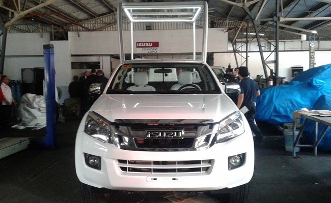 Isuzu D-Max Popemobile