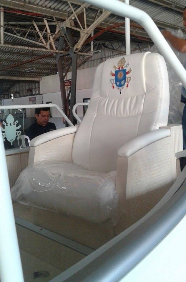 Isuzu D-Max Popemobile