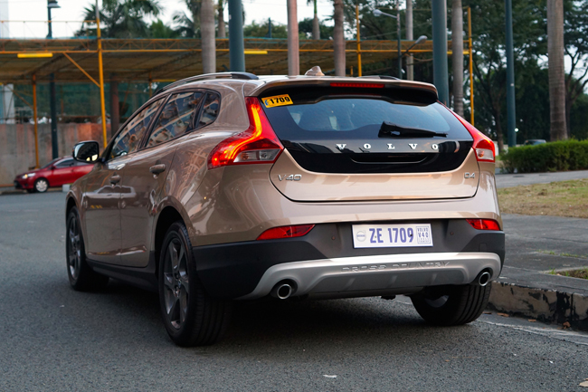 Volvo V40 Cross Country Volvo V40 Cross Country