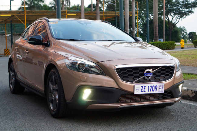 Volvo V40 Cross Country Volvo V40 Cross Country