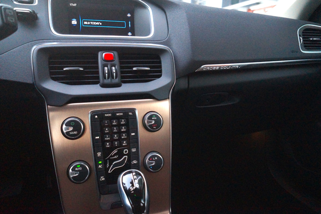 Volvo V40 Cross Country Volvo V40 Cross Country