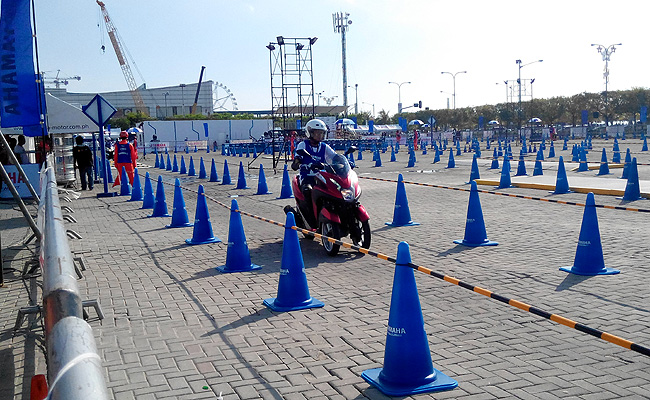 TopGear.com.ph Philippine Car News - Yamaha PH launches three-wheeled Tricity scooter